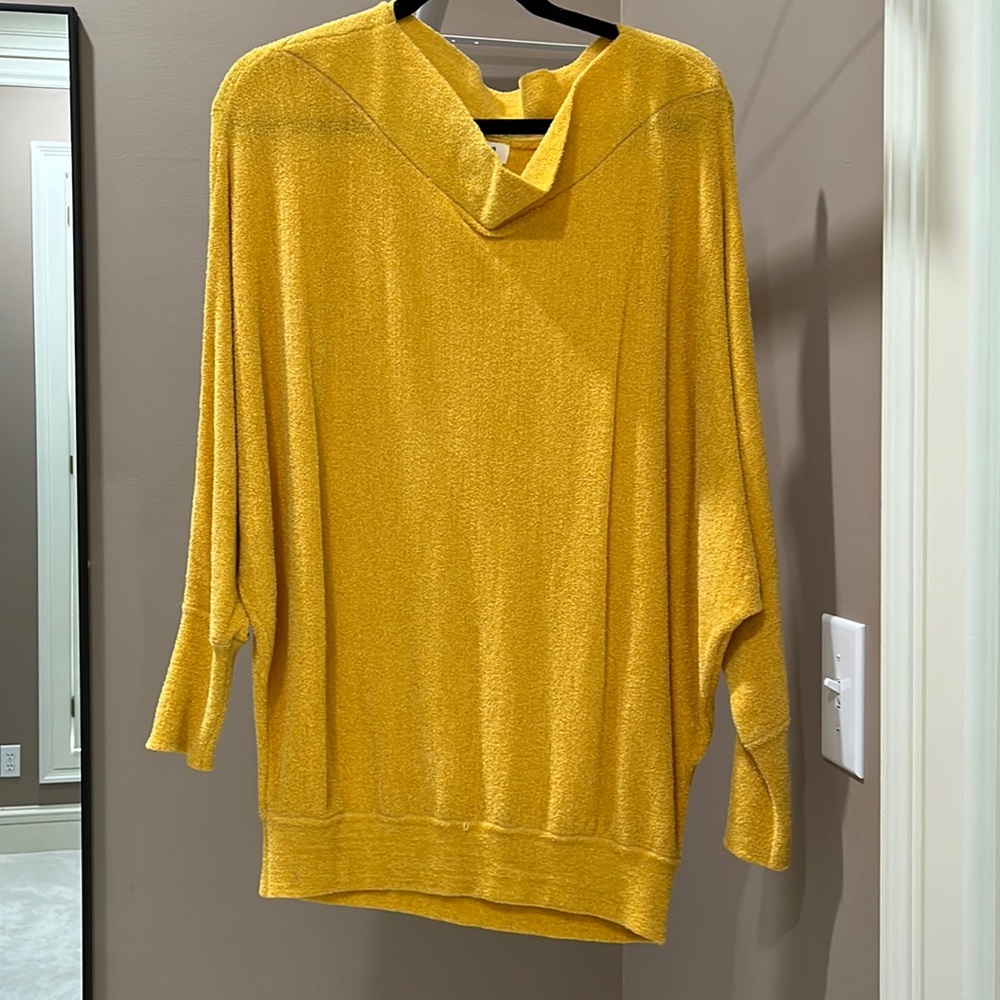 Soft chenille, dolman top